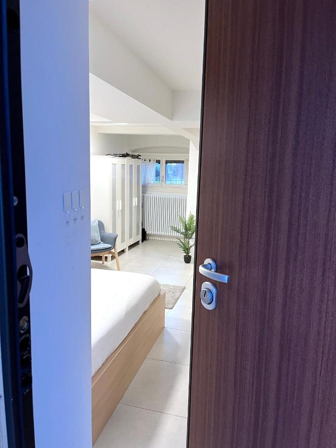 The Hidden Studio; Comfy & Close To The Lake Lugano Exterior foto